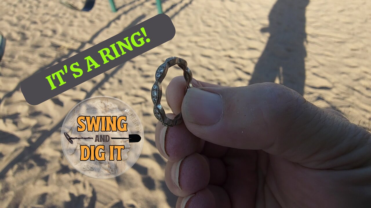 Metal Detecting a Local Park, I found a ring with my Equinox 800