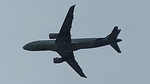 Airbus A320 PR-MHI decola de Fortaleza para Teresina