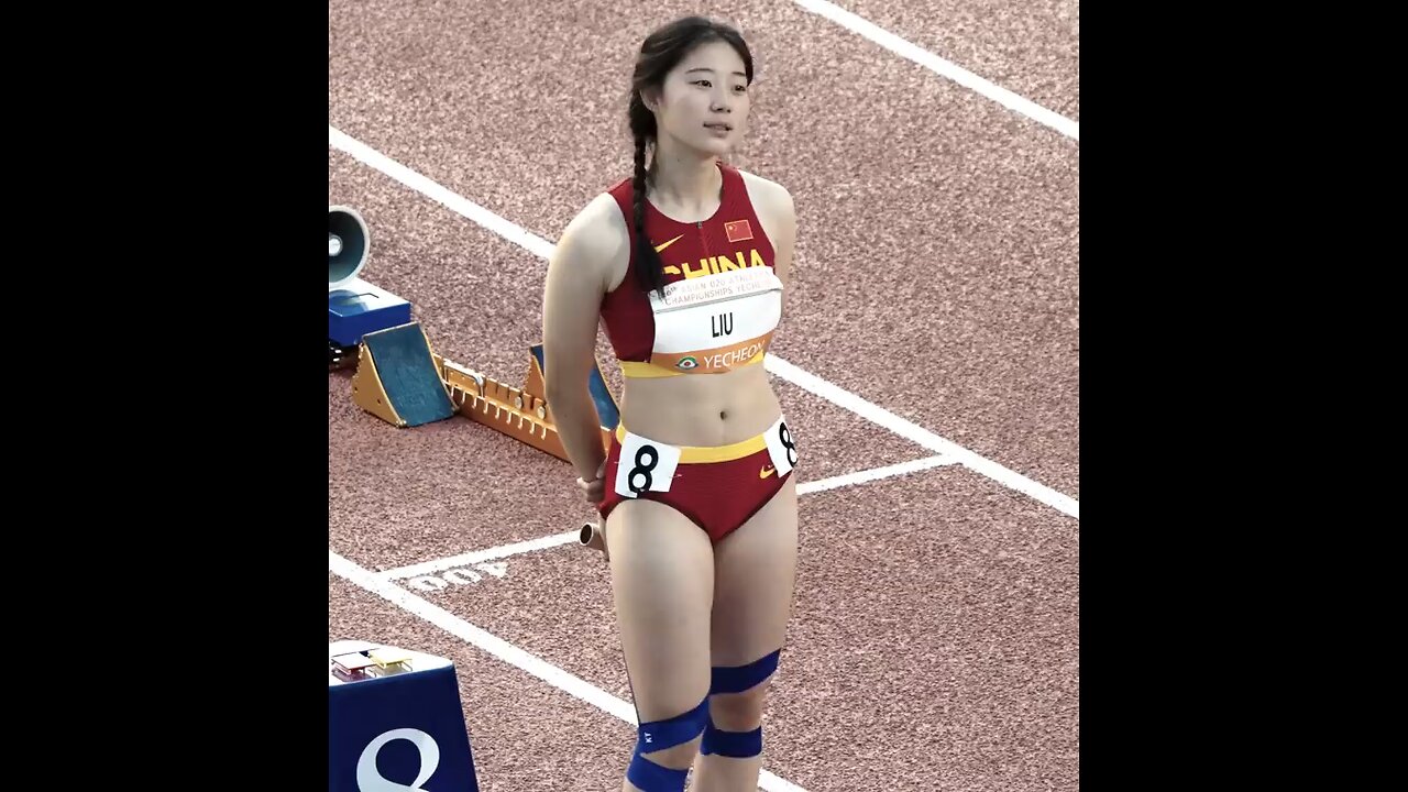 The Chinese physical genius girl relay team came to Korea.