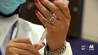 People seek out COVID-19 booster shots after CDC's "mix and match" guidance