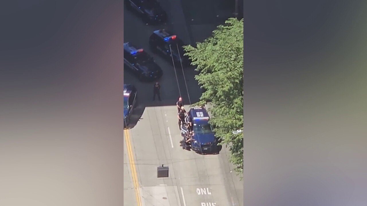 Police Swarm Seattle FBI Headquarters Amid Armed Standoff