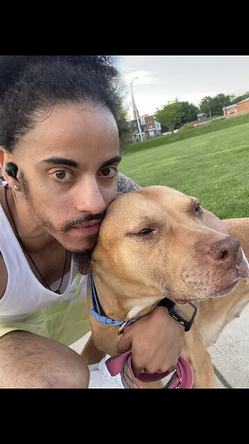 Chilling with my Girl Old Lady 🐶😘💞💓