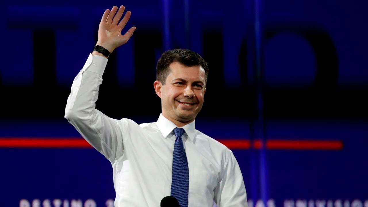 Pete Buttigieg ‘runs’ from reporters over East Palestine chemical spill