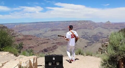 NATIONAL ANTHEM PLAYED ON THE GRAND CANYON BY ANDREW SUGGS GUITAR