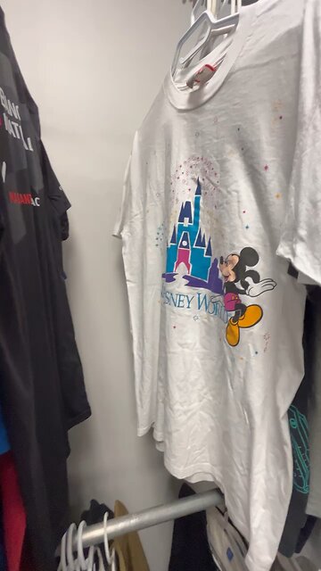 Found a RARE Disney Shirt at the Thrift Store! 🤑