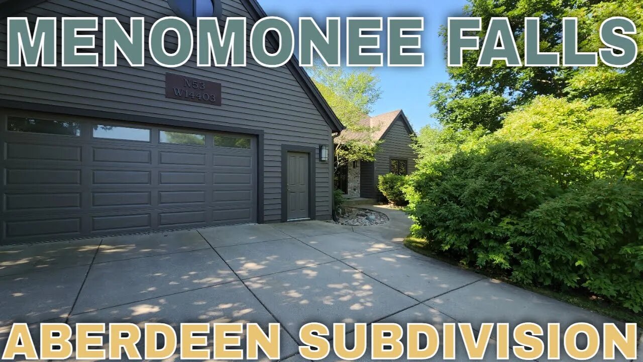 Beautiful Woodworked Home | Menomonee Falls | 3 bed | 3 Bath | 3,450 SqFt