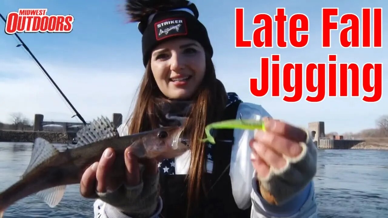 Vertical Jigging on the Mississippi River Late Fall