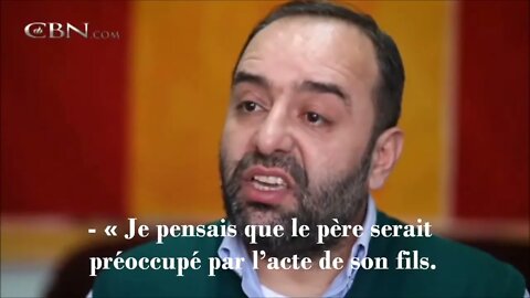 Hussein et sa famille se convertissent