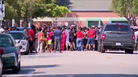 How to make sure you're notified of emergencies at Palm Beach County schools