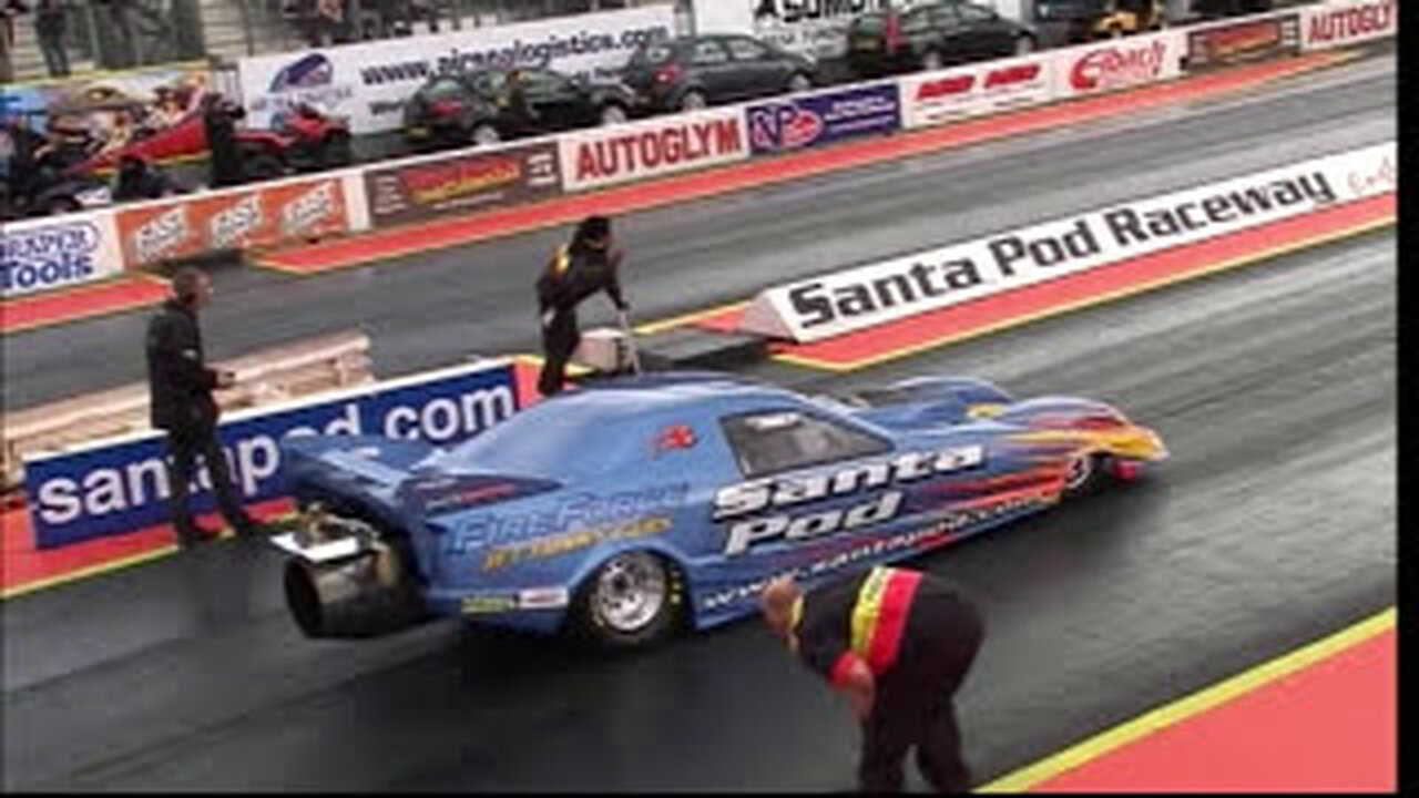 Santa Pod Jet Car Fireforce 3 10000 + HP world record breaking jet car Piloted by Martin Hill