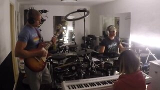 5/9/22 - BEAUTIFUL combo: classical, metal, jazz, hip-hop jam w/ PIANO, GUITAR & DRUMS improv - JHE