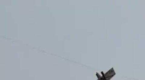 SOUTH AFRICA - Sun City - Small plane entangled on overhead power line (LFZ)