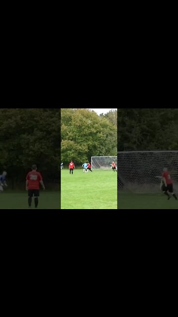 Is this Pelé from our generation? 🤔 #shorts