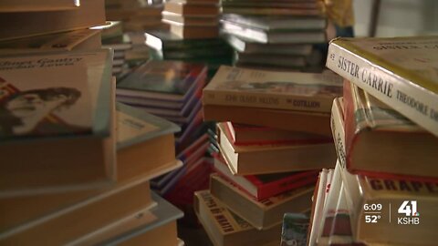 Teens restoring thousands of books found in school dumpster to donate across Kansas City-area
