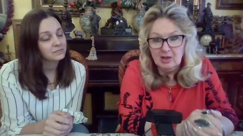 Livestream - Violetta Answers Viewers Questions. Nov 17 2021