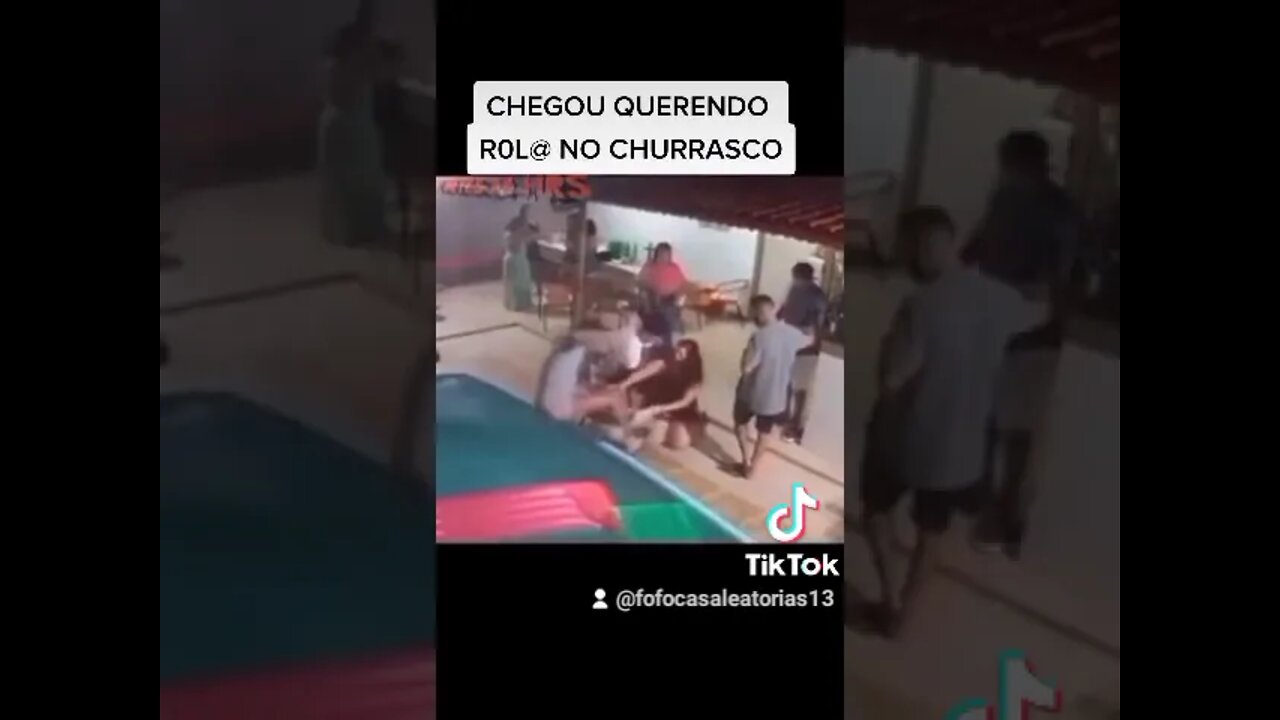 CHEGOU QUERENDO R0L4 NO CHURRASCO #Shorts