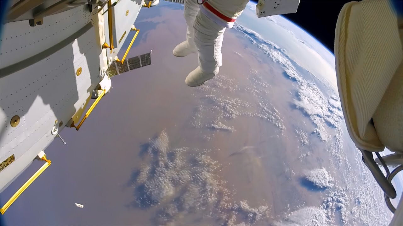 Astronauts accidentally lose a shield in space (GoPro 4K)