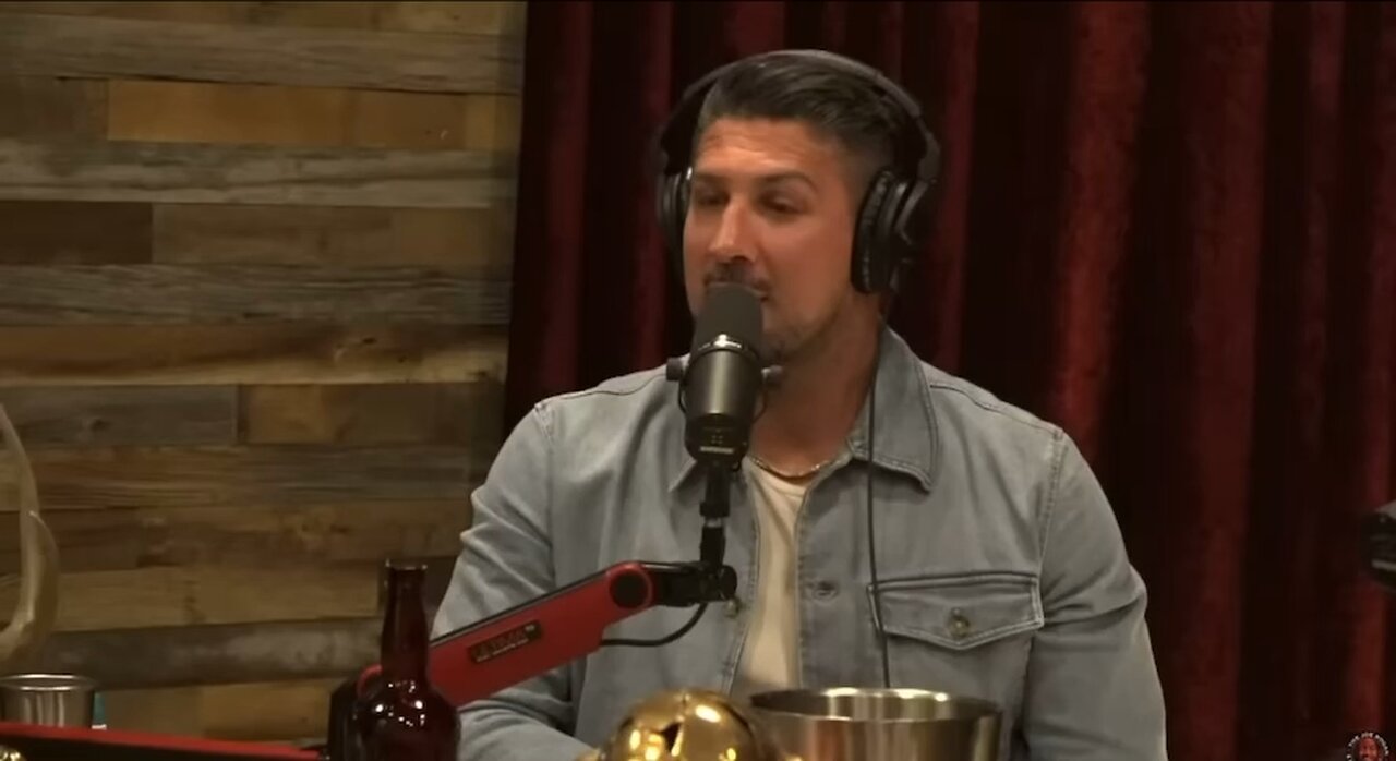 Joe Rogan on the Chinese Spy Ballon!!