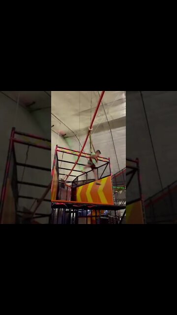 Kid on zipline gets destroyed #shorts