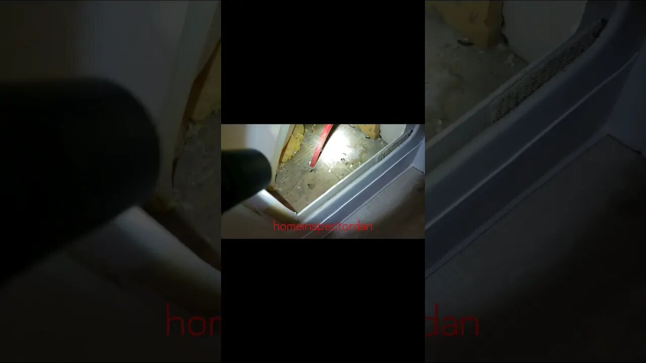 Mega Mouse intrusion into Arizona home causing ductwork damage below the home