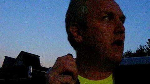 Andrew Breitbart 4-15-10 at the Washington Monument.AVI