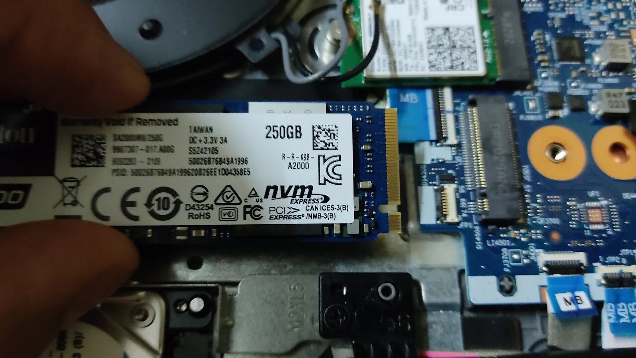 Upgarde SSD in Lenovo Ideapad slim 3, i3 10th gen