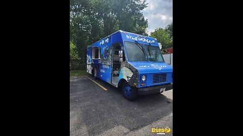 Versatile - 28' Chevrolet P30 All-Purpose Food Truck | Gyro Truck with 2 Spits for Sale in Wisconsin