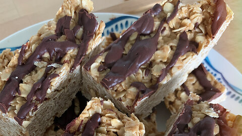 Peanut Butter Granola Bars—enjoy this family favorite!