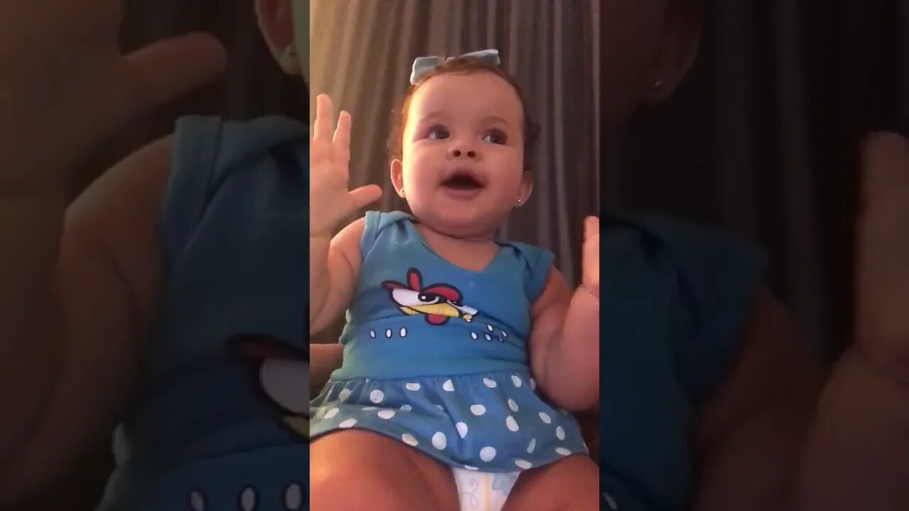 ESTA BEBE AMA UPA CAVALINHO DA GALINHA PINTADINHA - THIS BABY LOVES UPA PENADINHA CHICKEN HORSE - BB