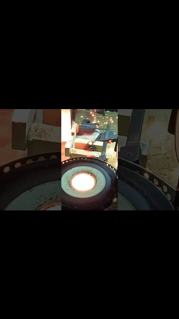 Made An Oopsie😱. Again! #melting #metalcasting #smelting