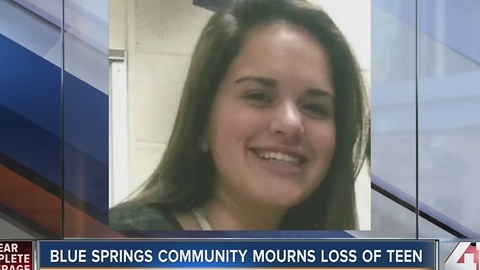 Blue Springs community mourns loss of teen