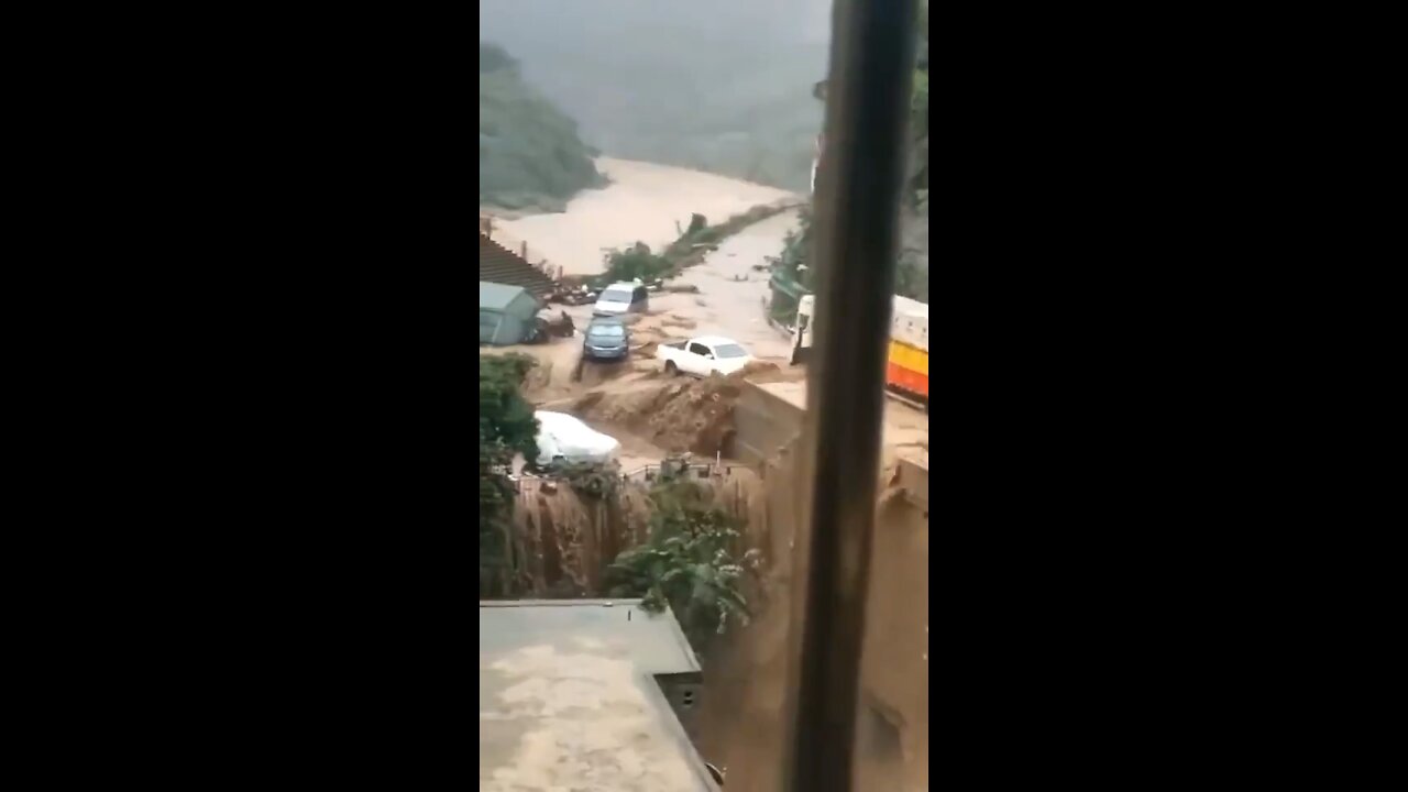More flood in China