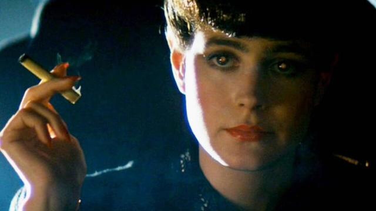 MARY SEAN YOUNG TALKS ABOUT THE JEWS THE MEDIA MIND CONTROL