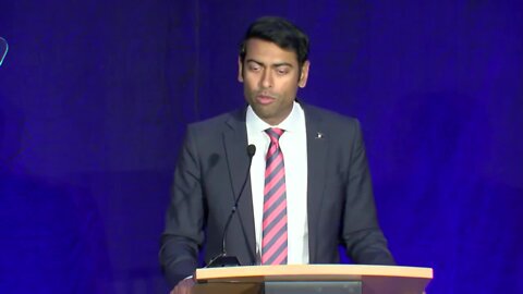 Steven Olikara gives speech at state convention