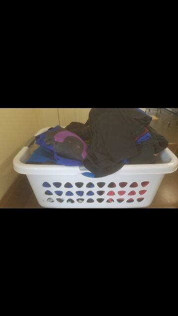 Hey, Watch My Laundry #shorts -- Episode 33