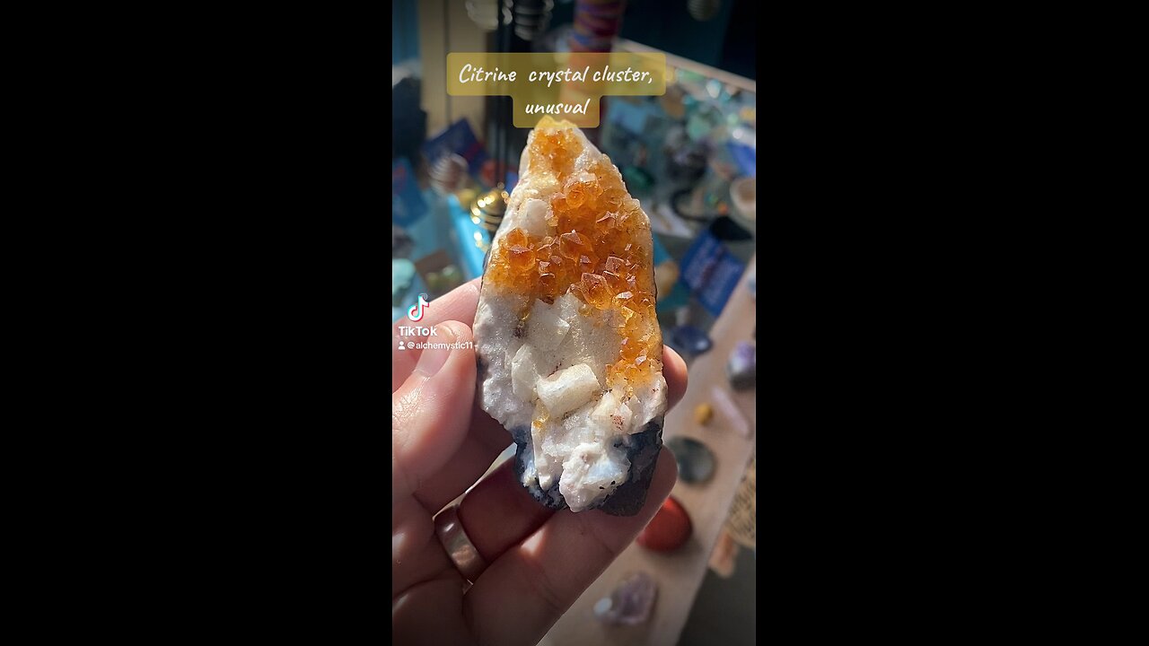 Citrine cluster, unusual