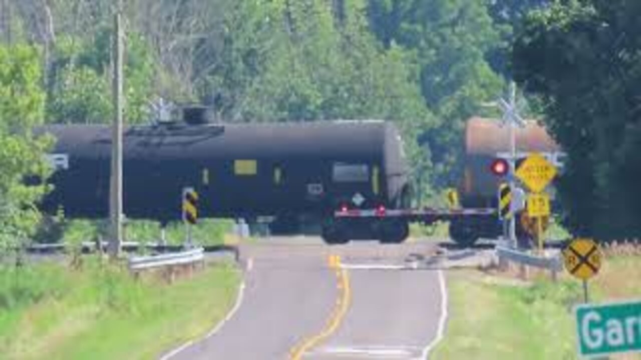 Wheeling & Lake Erie Train Mixed Freight Train From Creston, Ohio June 30, 2022