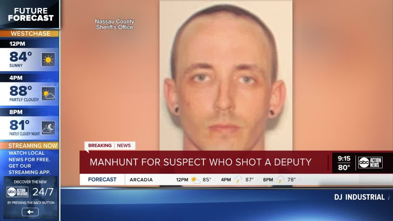 Florida sheriff's deputy shot during traffic stop; manhunt underway