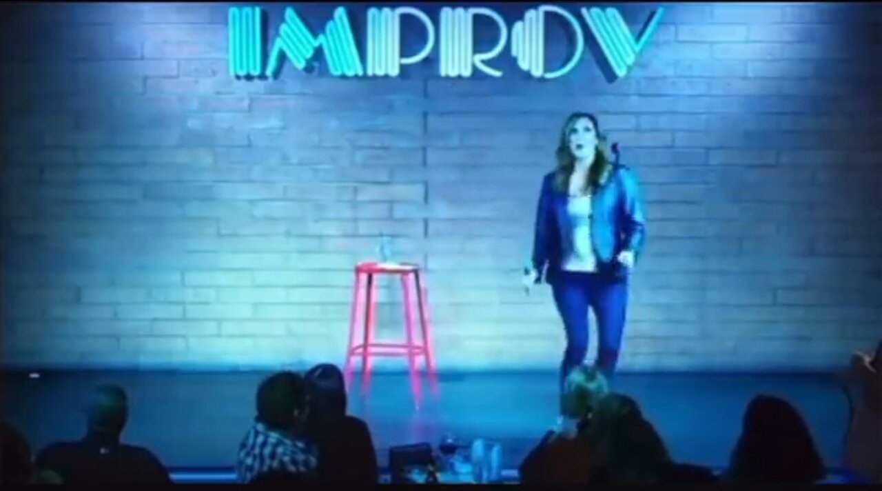 Why Comedian Heather McDonald Collapsed on Stage Right After Mocking the Unvaccinated