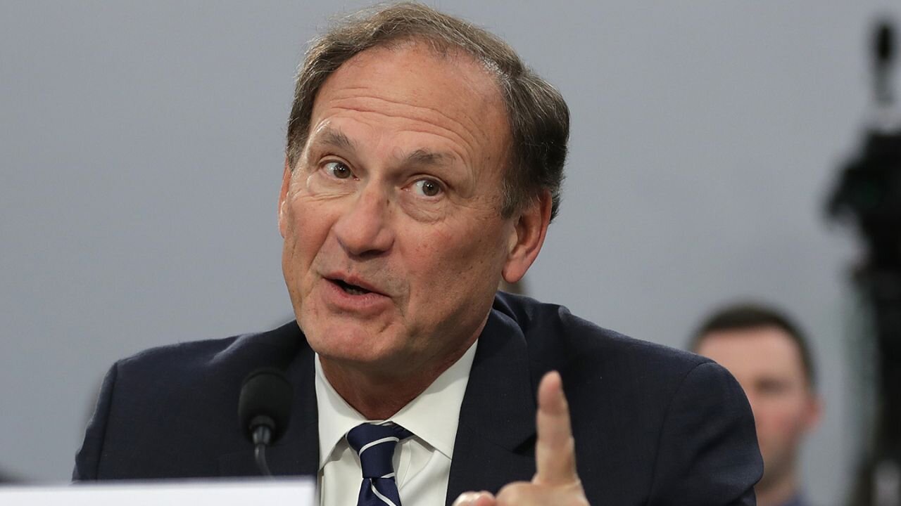 You Have 'No Right' - Justice Samuel Alito Lays Smackdown On Democrat Congress Members