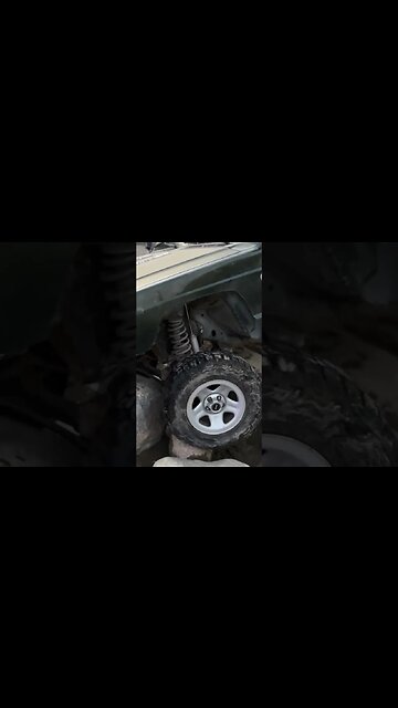 Jeep Cherokee Near Miss, Big Bear