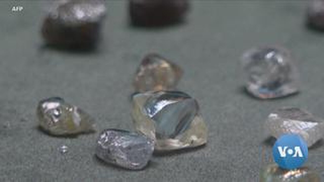 G7 Seeks Ban on Russian Diamonds