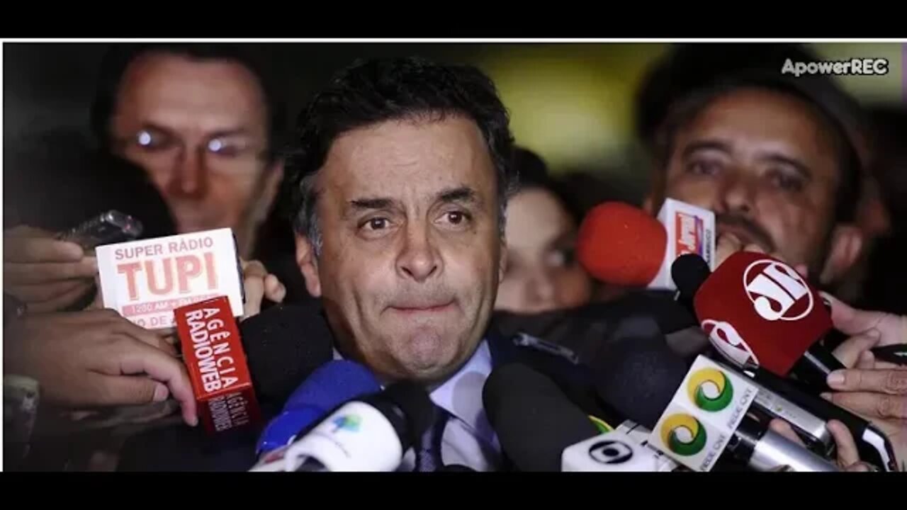 Aécio Neves é hospitalizado após cirurgia de emergência