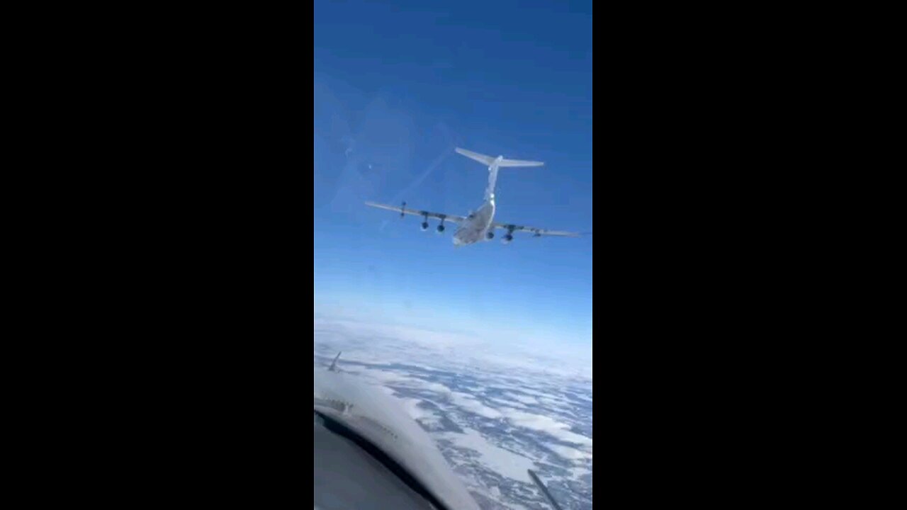 In-flight refueling from an Ilyushin Il-78 NATO code "Midas" tanker, one of the many variants...