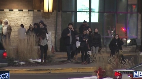 Fox River Mall Suspect In Custody