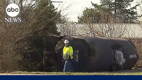 Officials say no hazardous materials involved in 2nd train derailment in Ohio