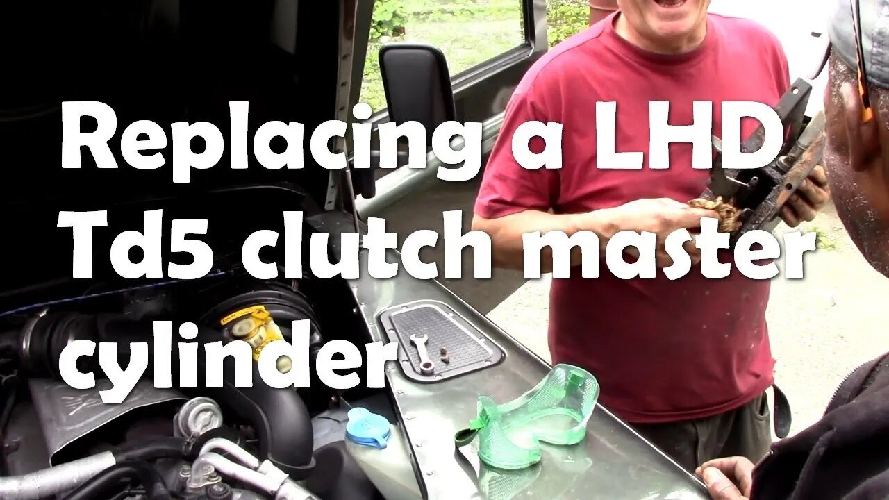 Td5 Clutch master cylinder replacement FT Curtis!