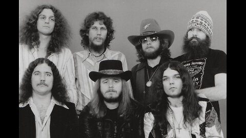 Deconstructing Lynyrd Skynyrd – Gimmie Three Steps (isolated guitars, bass, and extras)