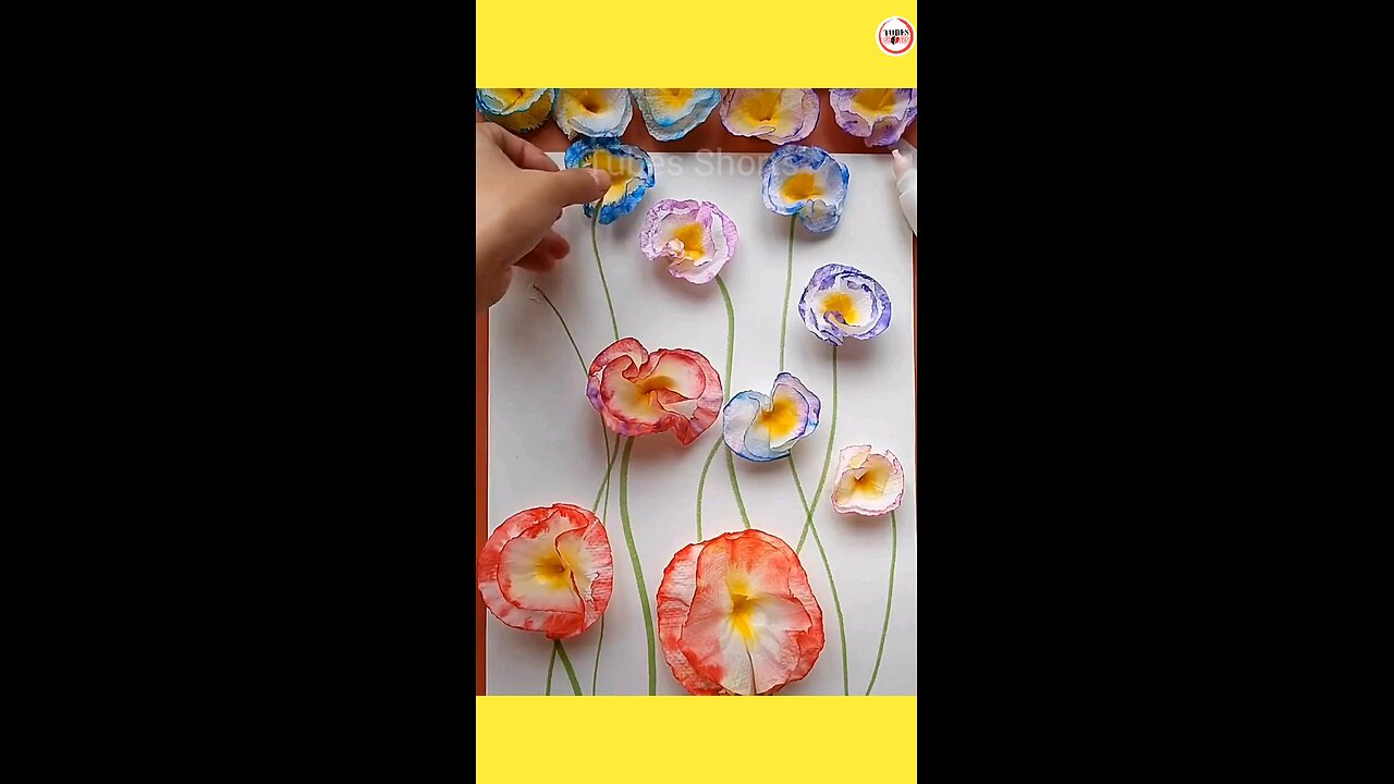 Flower making with tissue paper