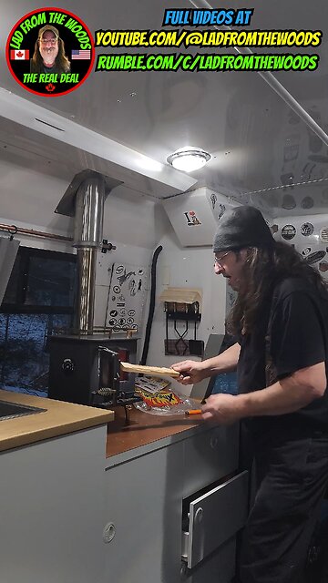 Just Toolin Around In The Magic Bus | The Lads Skoolie Vlog-010 | 12-23-23 | #shorts